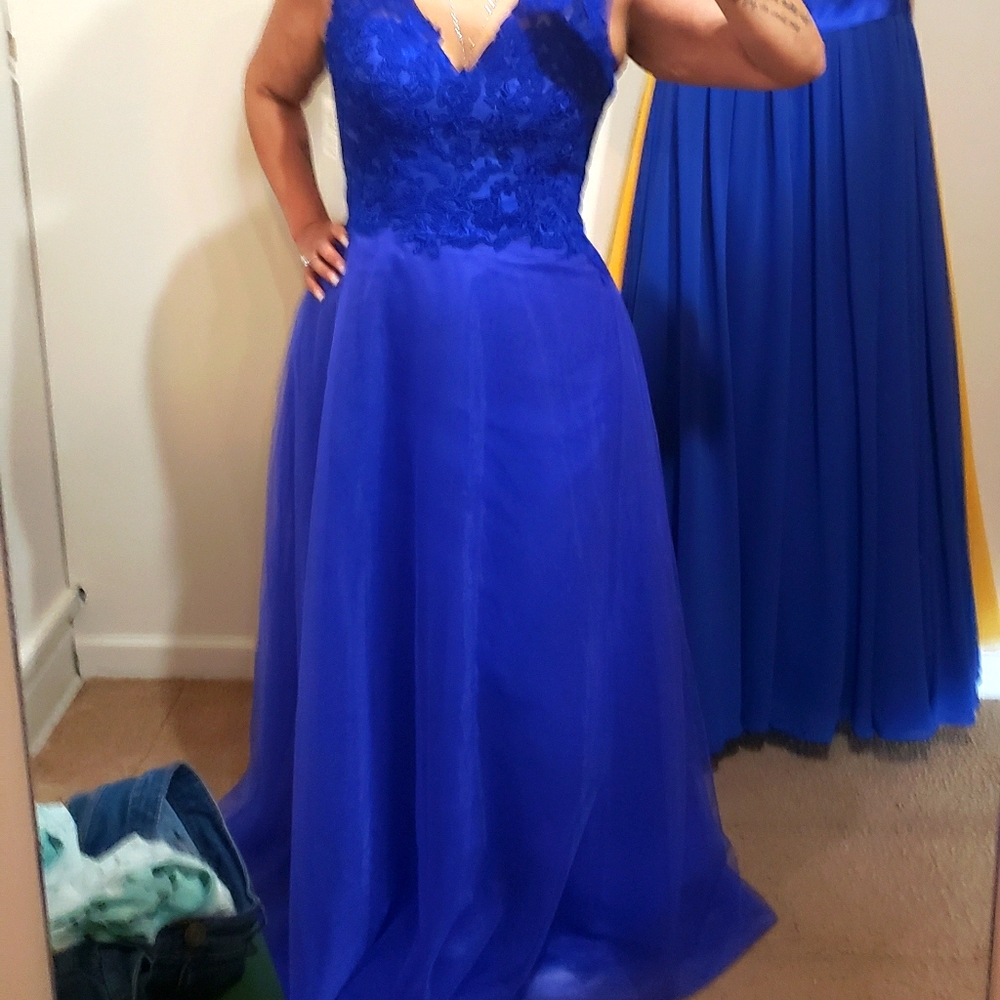 Bridesmaid dress worn once.